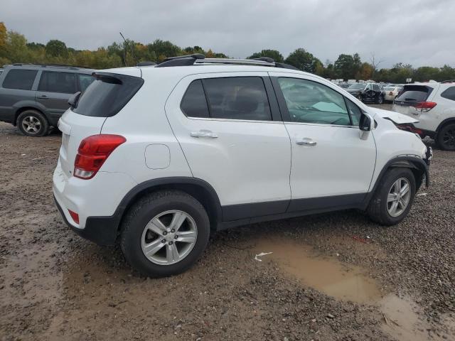 KL7CJPSB4KB863129 - 2019 CHEVROLET TRAX 1LT WHITE photo 3