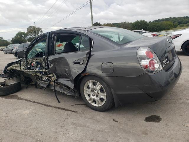 1N4AL11D65C334404 - 2005 NISSAN ALTIMA S GRAY photo 2