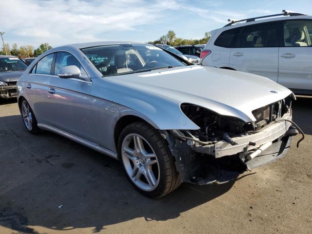 WDDDJ72X97A104577 - 2007 MERCEDES-BENZ CLS 550 银色 照片 4