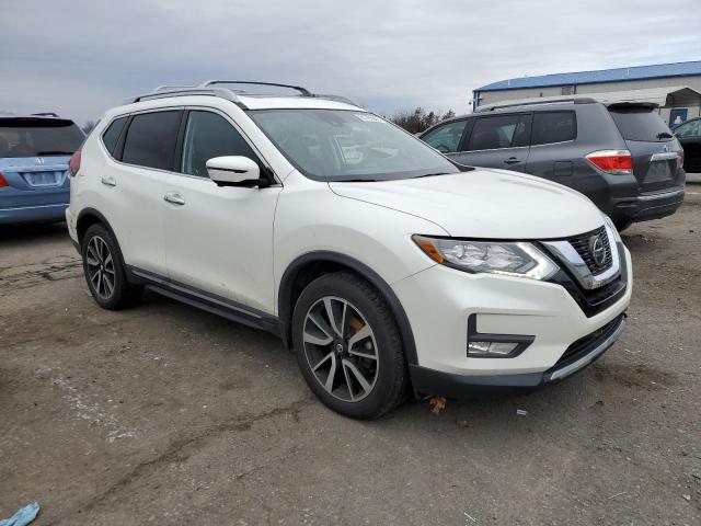 5N1AT2MV1KC833672 - 2019 NISSAN ROGUE S WHITE photo 4