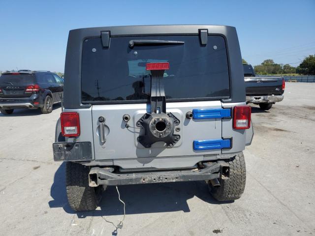 1C4BJWDG5FL763039 - 2015 JEEP WRANGLER U SPORT 银色 照片 6