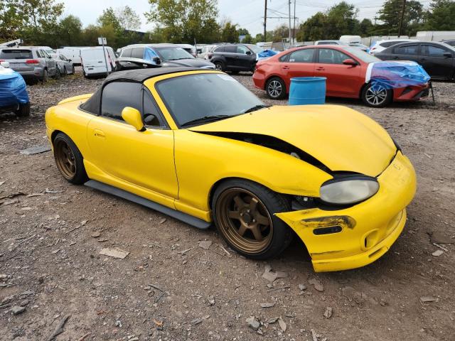 JM1NB3536Y0154776 - 2000 MAZDA MX-5 MIATA BASE YELLOW photo 4