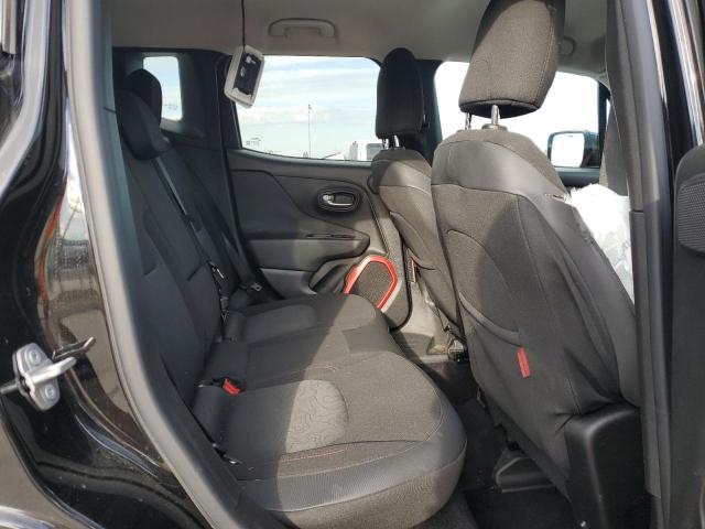 ZACCJBCT3FPC09294 - 2015 JEEP RENEGADE TRAILHAWK BLACK photo 11