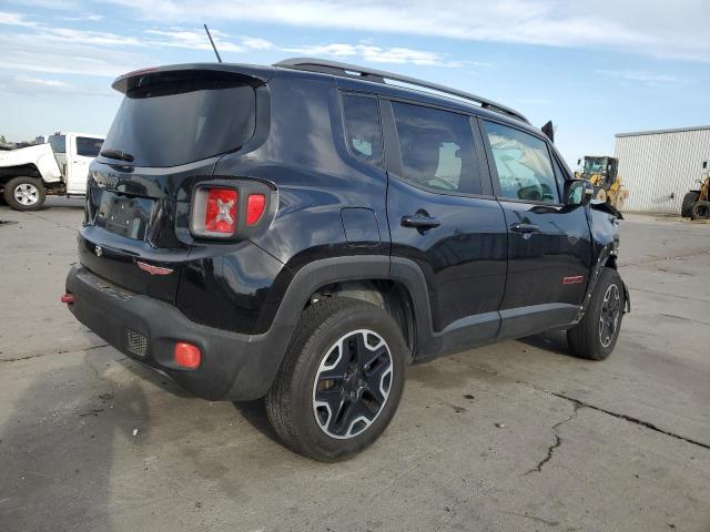 ZACCJBCT3FPC09294 - 2015 JEEP RENEGADE TRAILHAWK BLACK photo 3