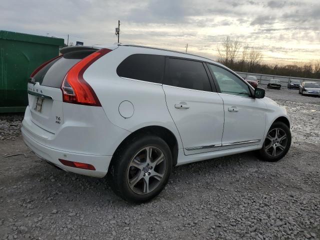 YV4902RK9F2632884 - 2015 VOLVO XC60 T6 PREMIER WHITE photo 3