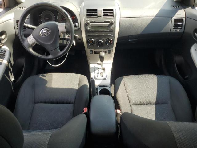 2T1BU4EE4AC455448 - 2010 TOYOTA COROLLA BASE فضي صورة 8