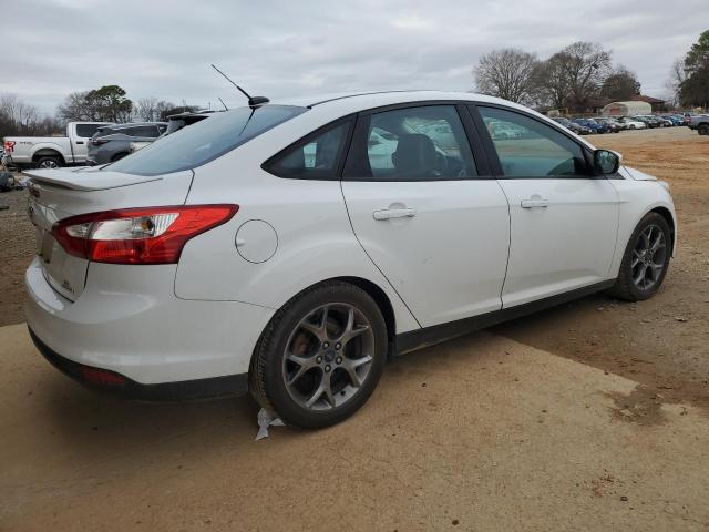 1FADP3F22EL231324 - 2014 FORD FOCUS SE WHITE photo 3