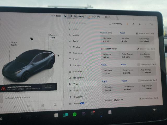 7SAYGDEF4RF027593 - 2024 TESLA MODEL Y Сұр фото 9