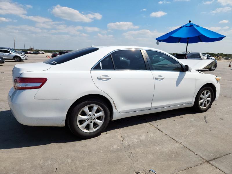 4T4BF3EKXBR181978 - 2011 TOYOTA CAMRY BASE Білий фото 3