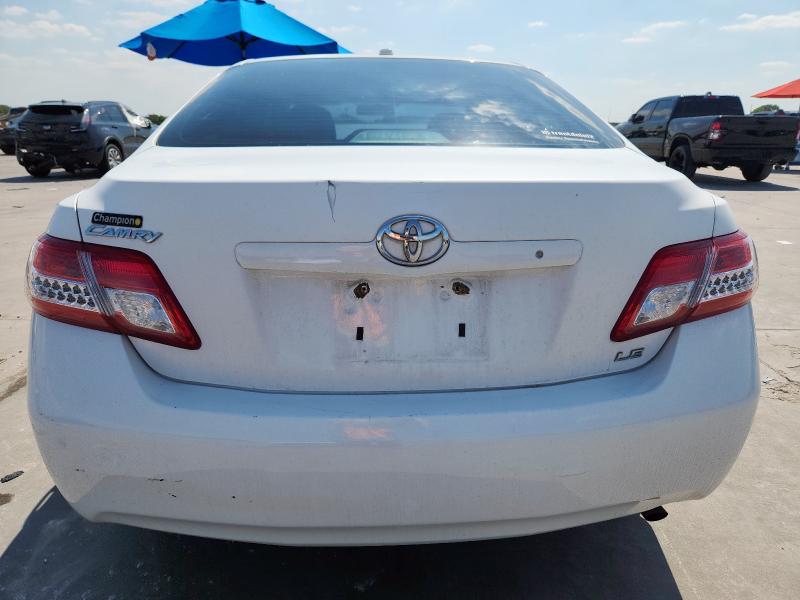 4T4BF3EKXBR181978 - 2011 TOYOTA CAMRY BASE Білий фото 6