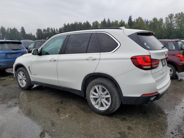 5UXKR0C56F0P00411 - 2015 BMW X5 XDRIVE35I WHITE photo 2