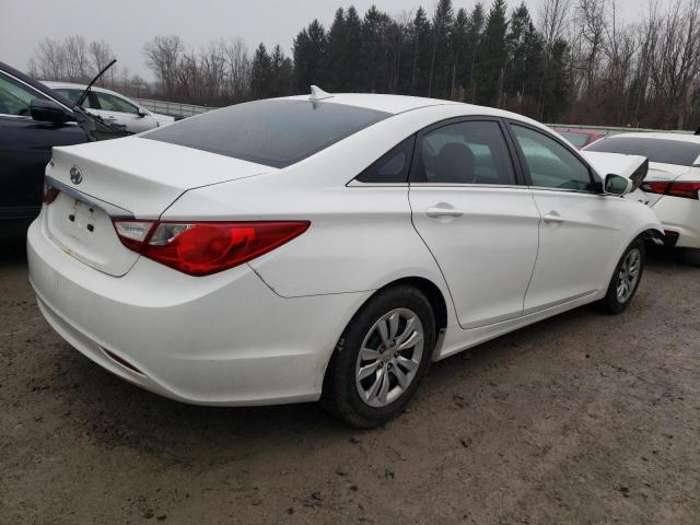 5NPEB4AC2BH020398 - 2011 HYUNDAI SONATA GLS WHITE photo 3