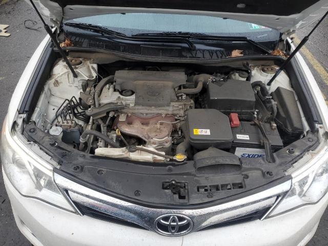 4T4BF1FKXER339713 - 2014 TOYOTA CAMRY L WHITE photo 11