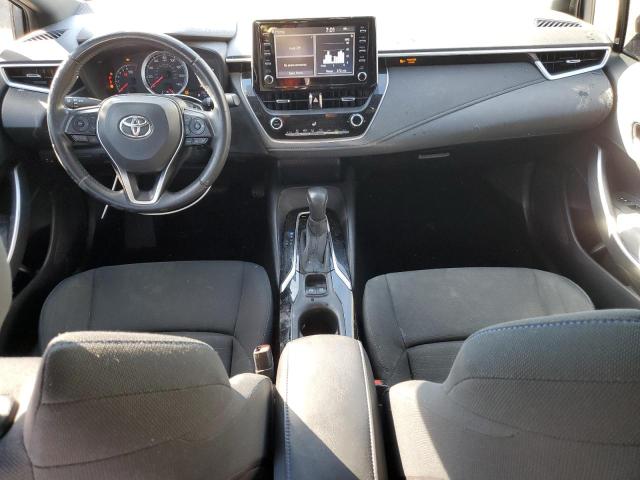 JTDS4RCE8LJ027390 - 2020 TOYOTA COROLLA SE SILVER photo 8