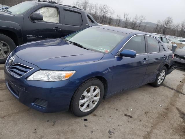 4T1BF3EK1BU734852 - 2011 TOYOTA CAMRY BASE BLUE photo 1