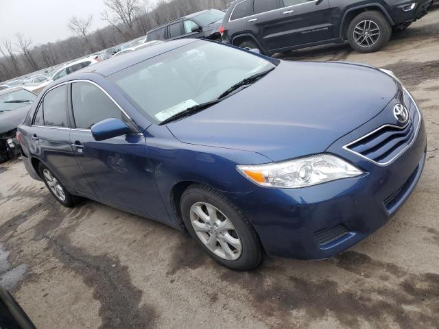 4T1BF3EK1BU734852 - 2011 TOYOTA CAMRY BASE BLUE photo 4