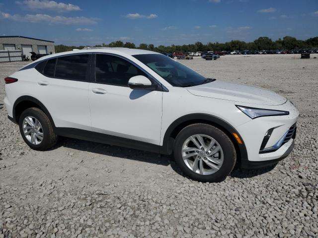 KL47LAEP0SB183743 - 2025 BUICK ENVISTA PREFERRED Սպիտակ լուսանկար 4