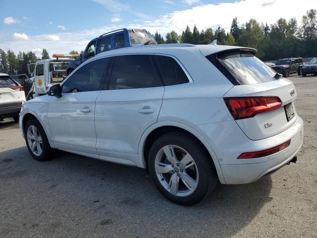 WA1CNAFYXK2071693 - 2019 AUDI Q5 PRESTIGE WHITE photo 2