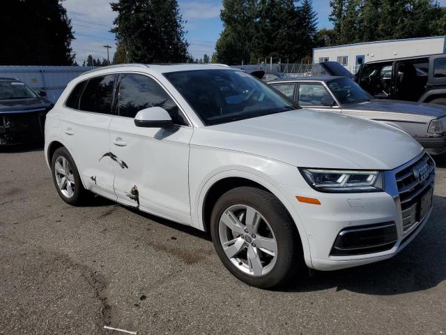 WA1CNAFYXK2071693 - 2019 AUDI Q5 PRESTIGE WHITE photo 4