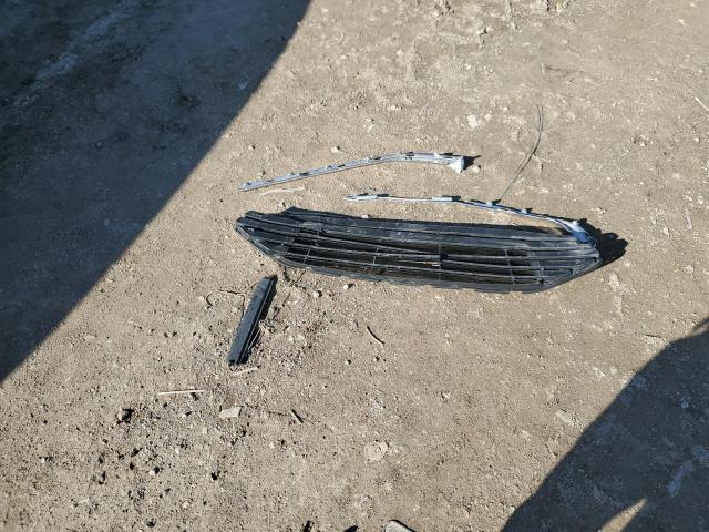 3FA6P0LU9KR241391 - 2019 FORD FUSION SE RED photo 12