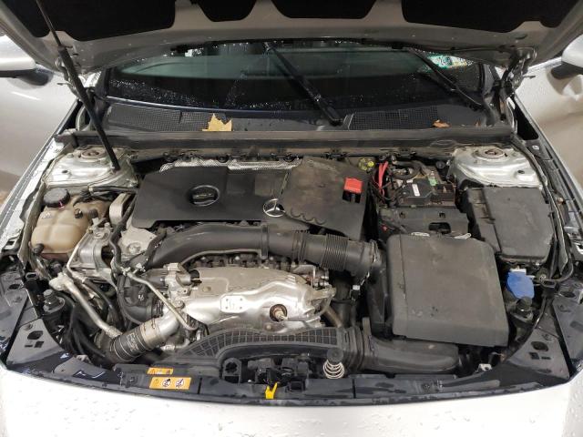 W1K5J4HBXMN218042 - 2021 MERCEDES-BENZ CLA 250 4MATIC SILVER photo 11