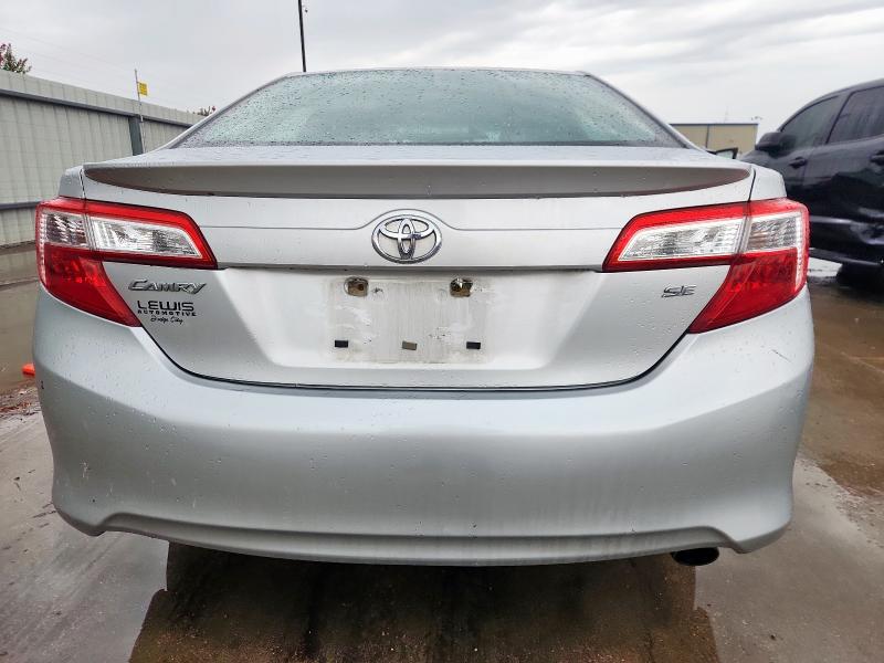 4T1BF1FK1CU171113 - 2012 TOYOTA CAMRY BASE Srebrny zdjęcie 6