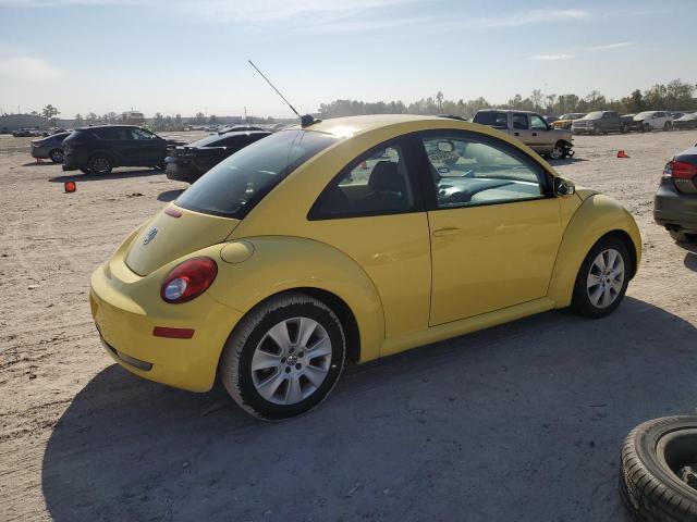 3VWPW3AG5AM020931 - 2010 VOLKSWAGEN NEW BEETLE YELLOW photo 3
