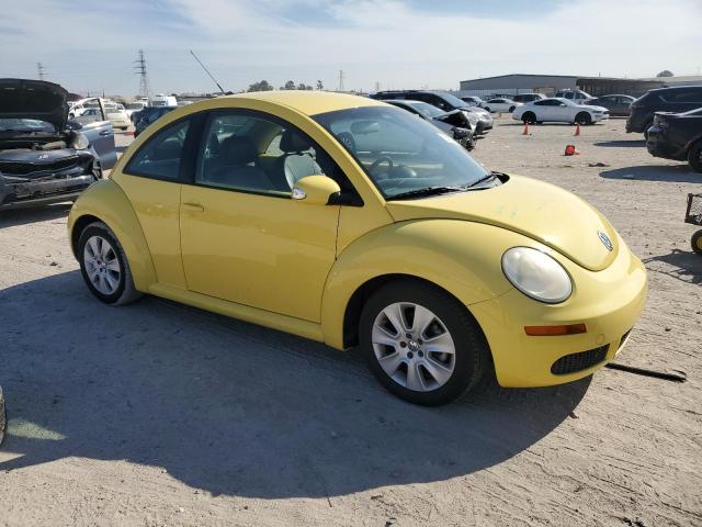 3VWPW3AG5AM020931 - 2010 VOLKSWAGEN NEW BEETLE YELLOW photo 4