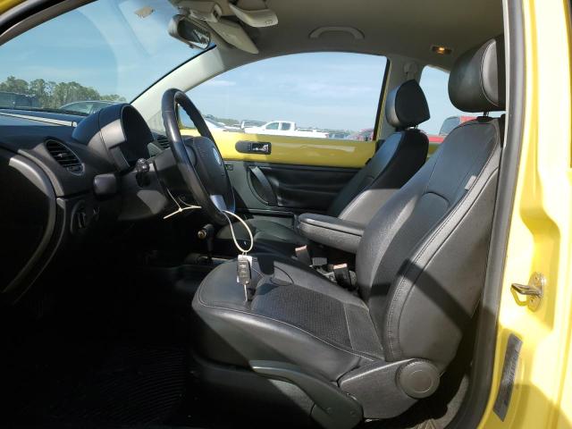 3VWPW3AG5AM020931 - 2010 VOLKSWAGEN NEW BEETLE YELLOW photo 7