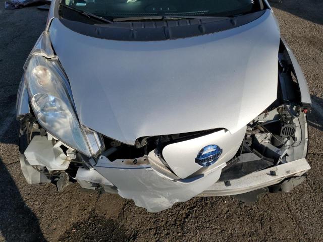 1N4AZ0CP9EC332677 - 2014 NISSAN LEAF S SILVER photo 11