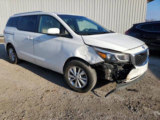 KNDMB5C10G6131630 - 2016 KIA SEDONA LX WHITE photo 4