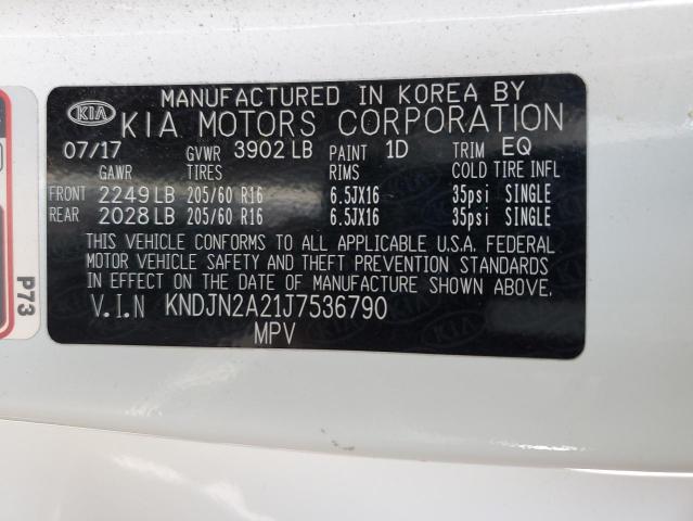 KNDJN2A21J7536790 - 2018 KIA SOUL WHITE photo 12