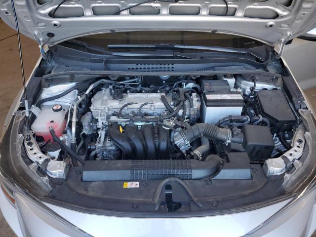 5YFEPMAE2NP367076 - 2022 TOYOTA COROLLA LE Gümüş foto 11