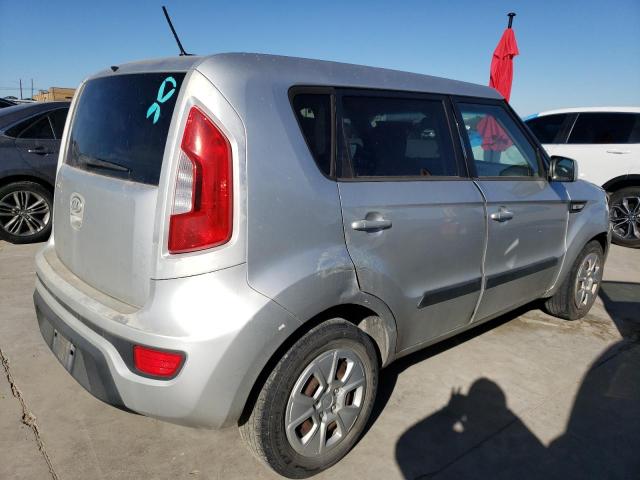 KNDJT2A5XC7446024 - 2012 KIA SOUL SILVER photo 3