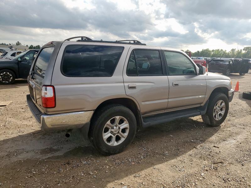 JT3GN86R220223457 - 2002 TOYOTA 4RUNNER SR5 米色 照片 3