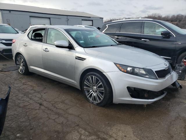 5XXGM4A73DG183162 - 2013 KIA OPTIMA LX SILVER photo 4