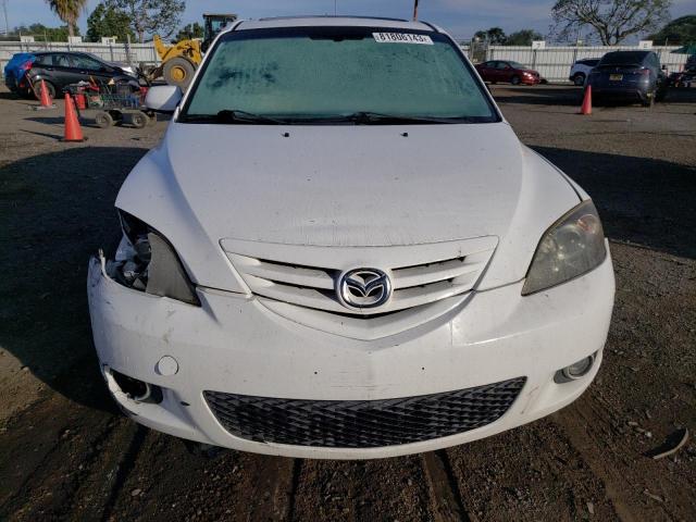 JM1BK343551313698 - 2005 MAZDA 3 HATCHBACK WHITE photo 5