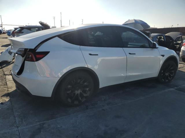5YJYGDEE4LF058290 - 2020 TESLA MODEL Y 白色 照片 3