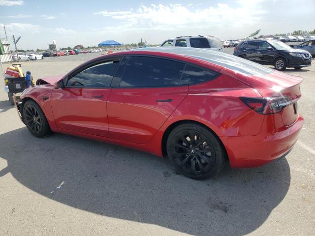 5YJ3E1EB0MF873477 - 2021 TESLA MODEL 3 Rojo foto 2