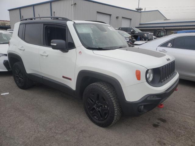 ZACCJBCB9JPG93505 - 2018 JEEP RENEGADE TRAILHAWK WHITE photo 4