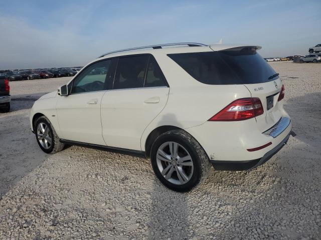 4JGDA5HB6CA040787 - 2012 MERCEDES-BENZ ML 350 4MATIC WHITE photo 2