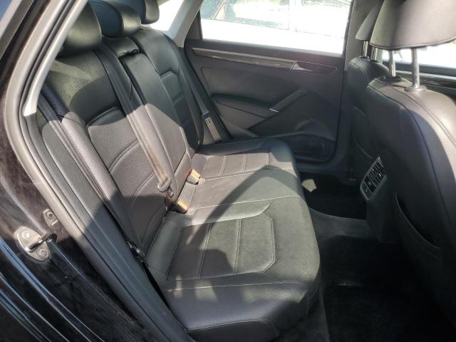 1VWBT7A39HC085543 - 2017 VOLKSWAGEN PASSAT SE შავი ფოტო 10