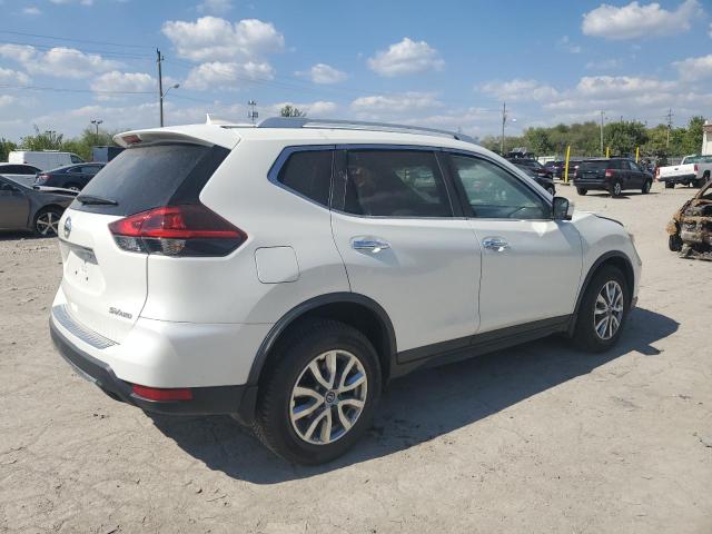 KNMAT2MV4JP559623 - 2018 NISSAN ROGUE S WHITE photo 3