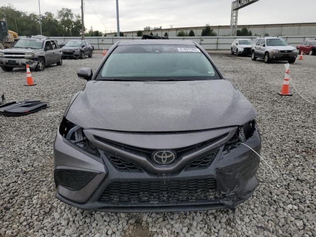 4T1T11AK9PU726762 - 2023 TOYOTA CAMRY SE NIGHT SHADE CHARCOAL photo 5