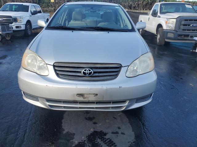 1NXBR32E24Z272245 - 2004 TOYOTA COROLLA CE ვერცხლისფერი ფოტო 5