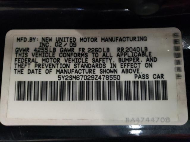 5Y2SM67029Z478550 - 2009 PONTIAC VIBE BLACK photo 12