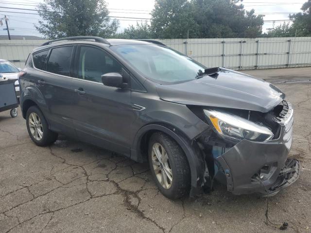 1FMCU0GD4JUC31080 - 2018 FORD ESCAPE SE Graphit Foto 4