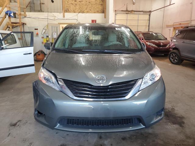 5TDJK3DC9BS017335 - 2011 TOYOTA SIENNA LE GREEN photo 5