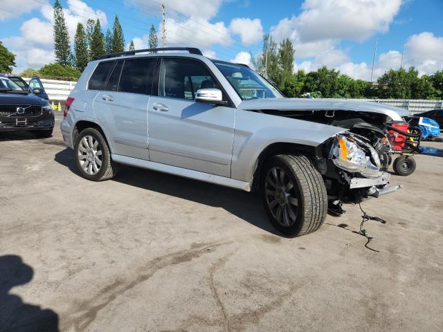 WDCGG5GB4AF515008 - 2010 MERCEDES-BENZ GLK 350 SILVER photo 4