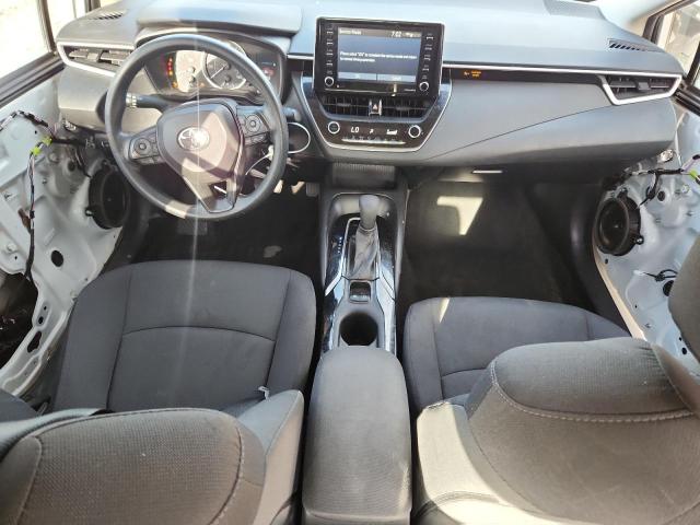5YFEPMAE5MP255547 - 2021 TOYOTA COROLLA LE Biały zdjęcie 8